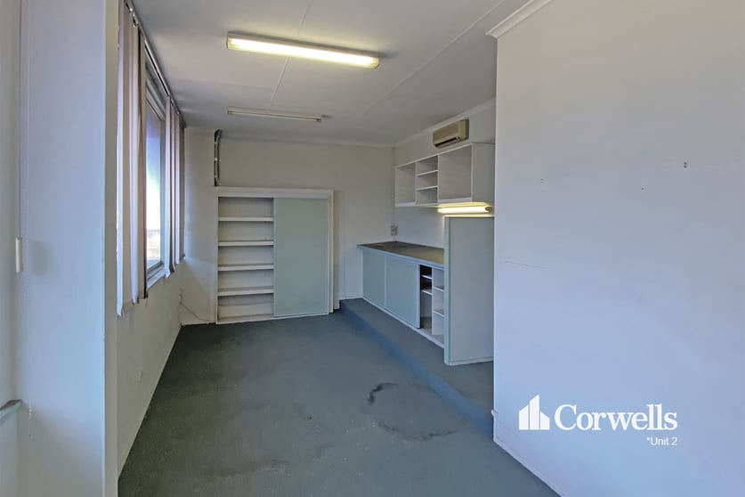 Click to view all images 2/12 Moss Street Slacks Creek QLD 4127 - Image 2