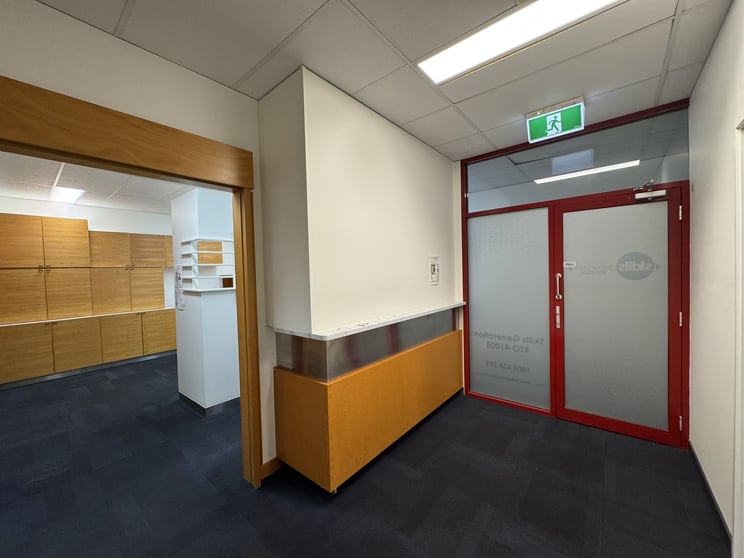 Click to view all images 15/1 Newspaper Place Maroochydore QLD 4558 - Image 3