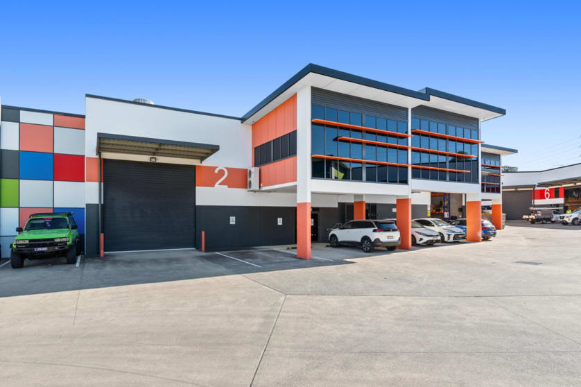 Click to view all images 2/49 Bellwood Street Darra QLD 4076 - Image 1