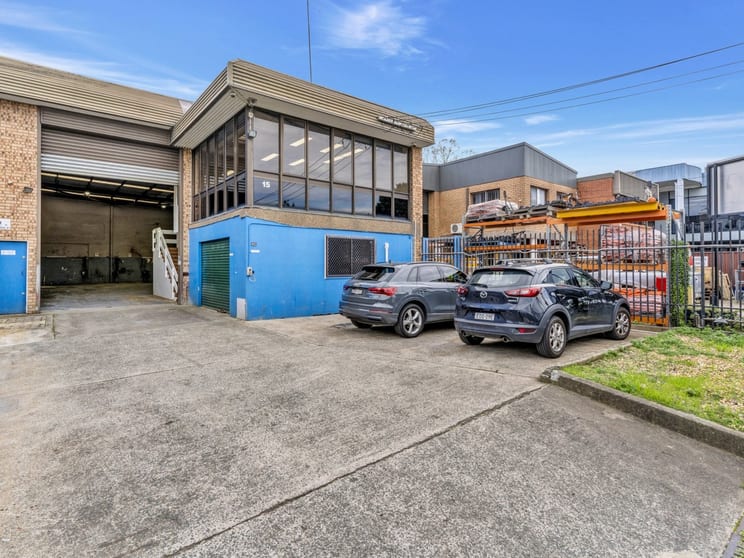 Click to view all images 15 Homedale Raod Bankstown NSW 2200 - Image 1