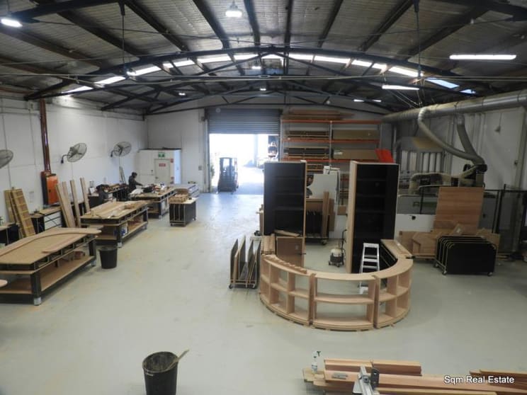 Click to view all images Unit 3/18-20 Beresford St Mascot NSW 2020 - Image 2