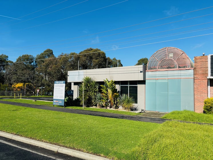 Click to view all images 384 Burwood Highway Wantirna South VIC 3152 - Image 3