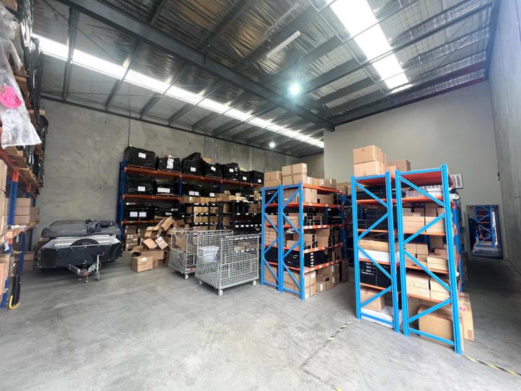 Unit 11, 94 Boundary Road Sunshine West VIC 3020 - Image 2