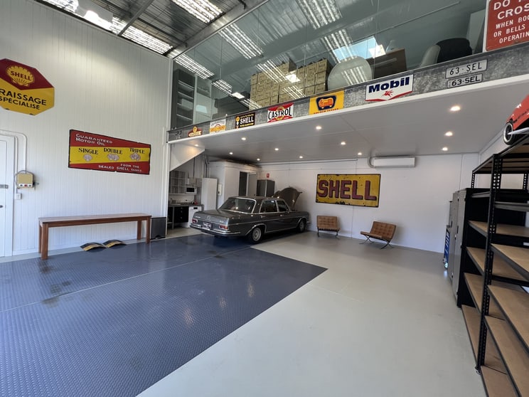 Click to view all images 8/3 Rocklea Drive Port Melbourne VIC 3207 - Image 3