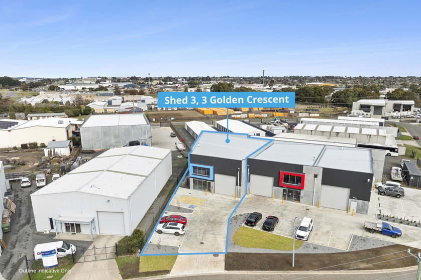 Click to view all images 3/3 Golden Crescent Wendouree VIC 3355 - Image 2