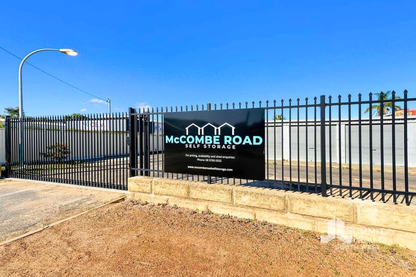 Click to view all images 1/11 McCombe Road Davenport WA 6230 - Image 2