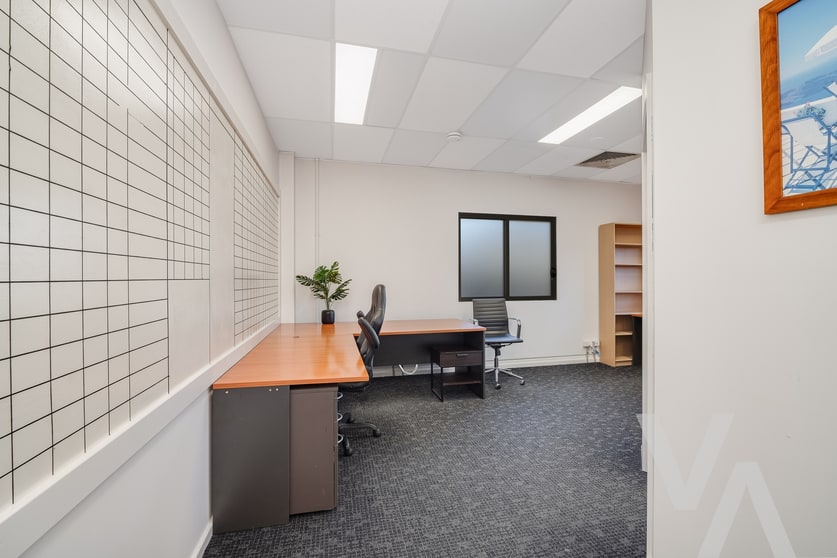 Click to view all images 5/192 Macquarie Road Warners Bay NSW 2282 - Image 3