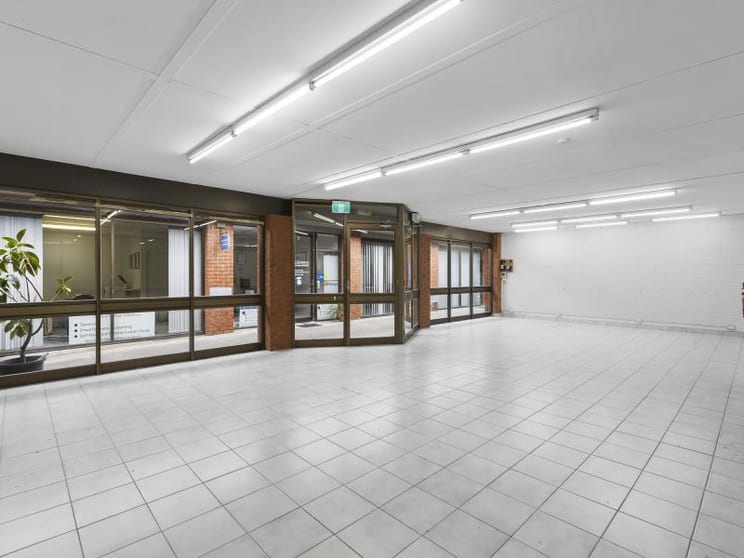 Click to view all images Unit 5, 124 High Street Belmont VIC 3216 - Image 3