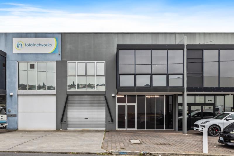 Click to view all images Unit 2/90 Central Avenue Derwent Park TAS 7009 - Image 1