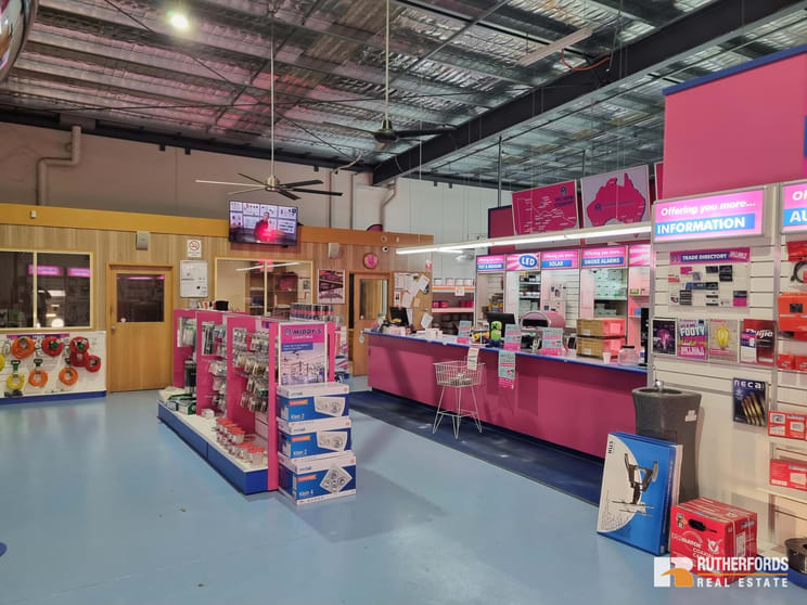 Click to view all images 16/2398 Plenty Road Whittlesea VIC 3757 - Image 2