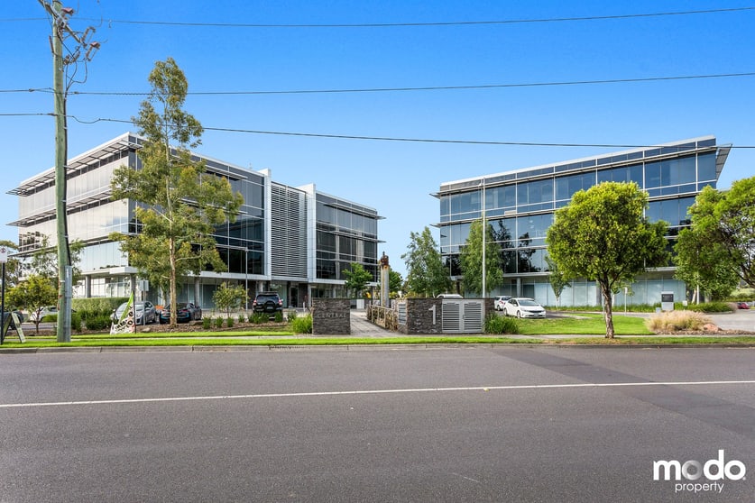 Click to view all images 28/1 Ricketts Road Mount Waverley VIC 3149 - Image 3