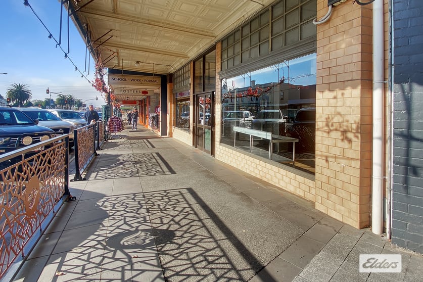 Click to view all images 160-164 Barkly Street Ararat VIC 3377 - Image 2