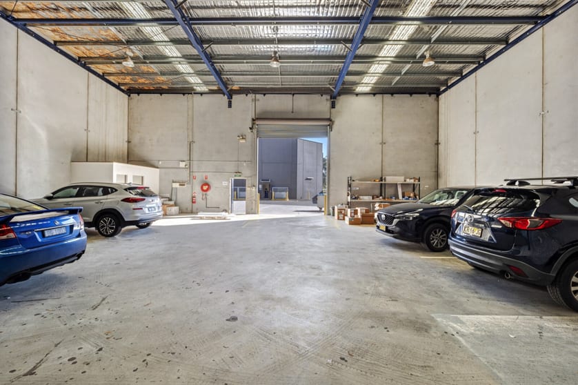 Click to view all images 224 Taren Point Road Caringbah NSW 2229 - Image 2