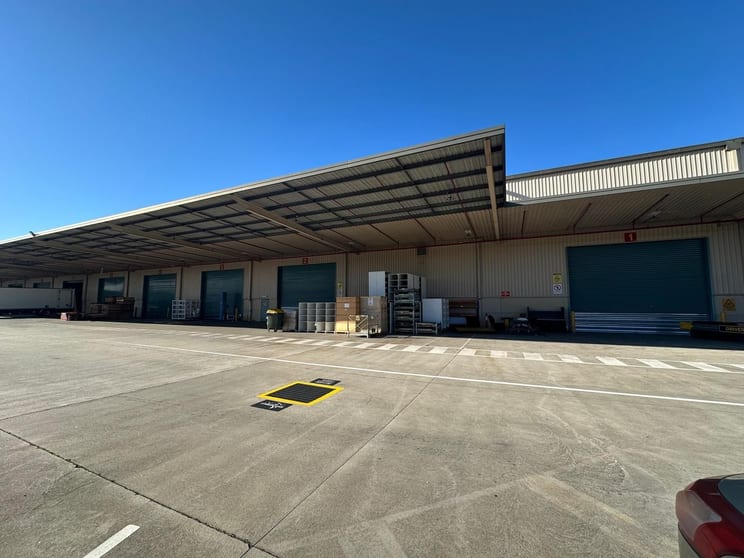 Click to view all images Tenancy 1, 5 Inglis Road Ingleburn NSW 2565 - Image 1