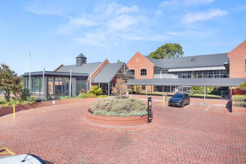 Click to view all images 70 Trenerry Crescent Abbotsford VIC 3067 - Image 2