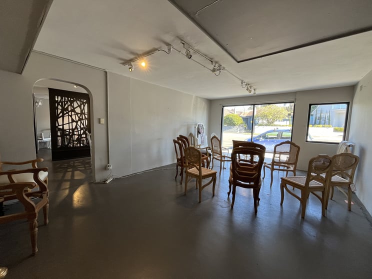 Click to view all images Unit 1/998 King georges Road Blakehurst NSW 2221 - Image 3