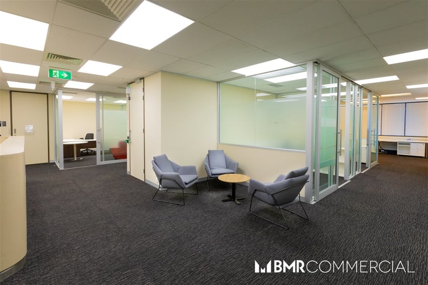 Click to view all images 3&4/13-15 Dundas Court Phillip ACT 2606 - Image 3