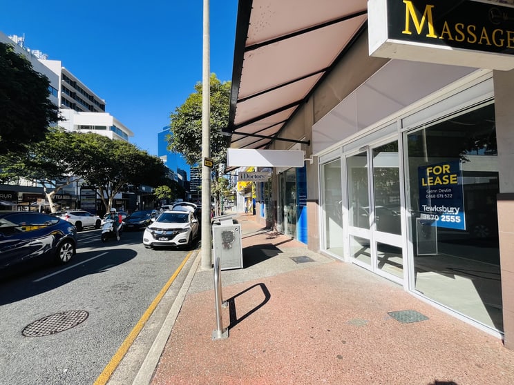 Click to view all images Unit 2/48 Sherwood Road Toowong QLD 4066 - Image 3