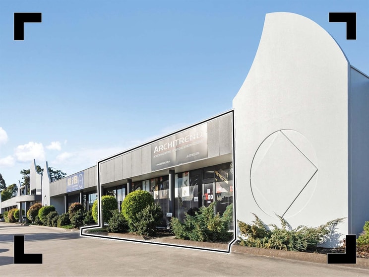 Click to view all images 358B Boundary Road Dingley Village VIC 3172 - Image 1