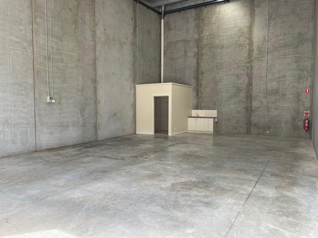 26/180 Fairbairn Road Sunshine West VIC 3020 - Image 3