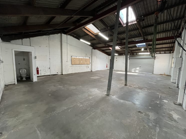 Click to view all images Unit 1C/30-32 Norman Street Peakhurst NSW 2210 - Image 3