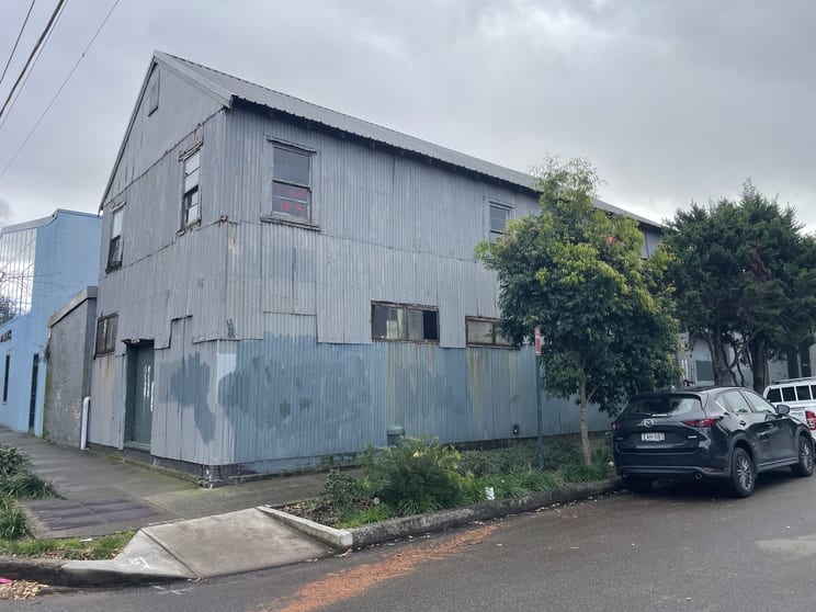 Click to view all images 11 Collins Street Alexandria NSW 2015 - Image 2