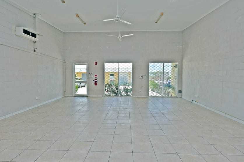 Click to view all images 1/143 Coonawarra Road Winnellie NT 0820 - Image 3