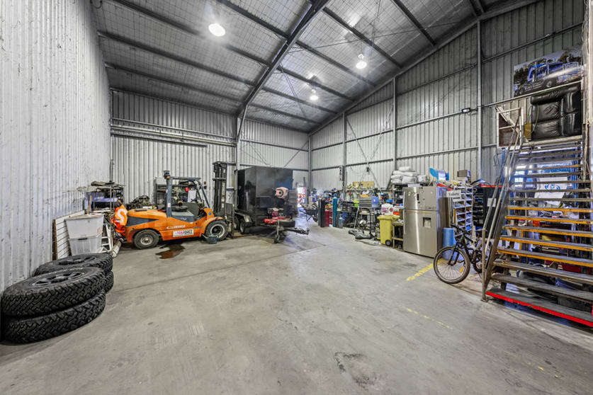 3850-3858 Mount Lindesay Highway Park Ridge QLD 4125 - Image 2