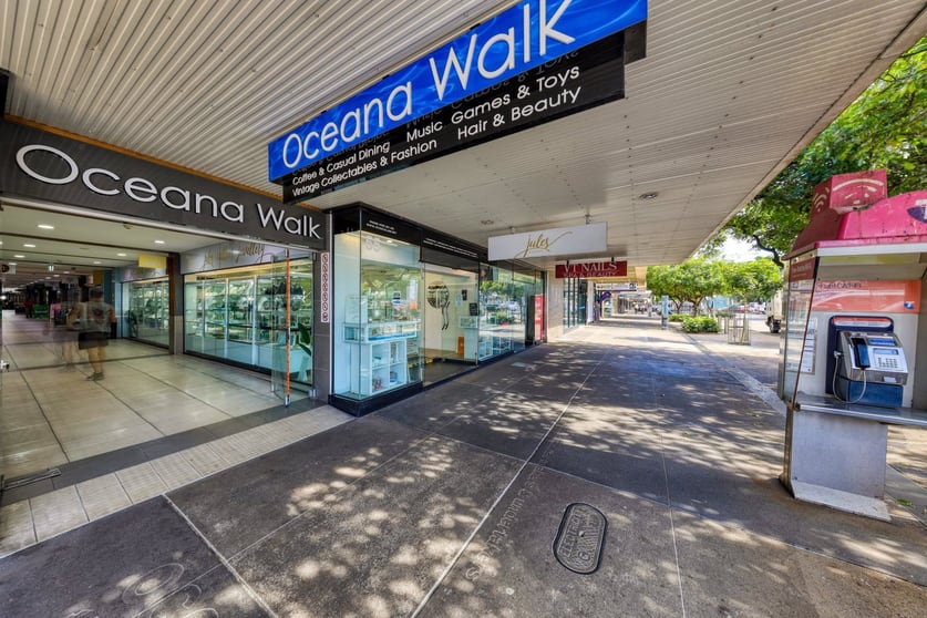 Click to view all images 62 Grafton Street Cairns City QLD 4870 - Image 3