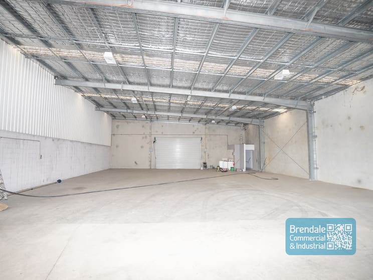 Click to view all images Lawnton QLD 4501 - Image 2
