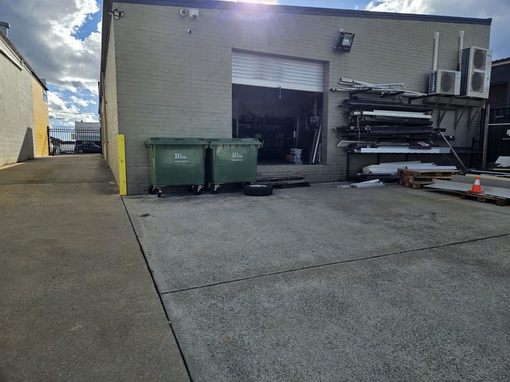 Click to view all images 20 Isa Street Fyshwick ACT 2609 - Image 3