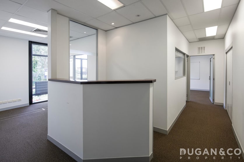 Click to view all images 19-25 Harbour Village Coomera QLD 4209 - Image 3