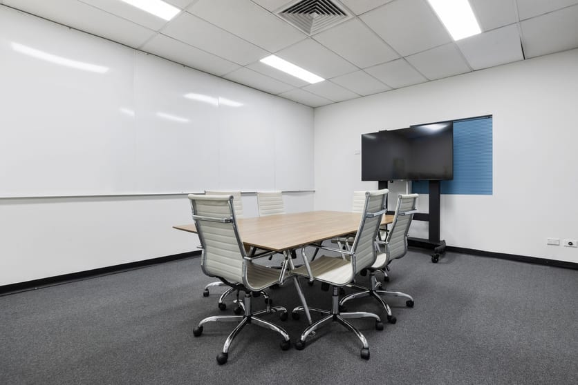 Click to view all images 4 Brunker Road Chullora NSW 2190 - Image 3