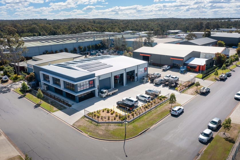 Click to view all images 2 Kullara Close Beresfield NSW 2322 - Image 1