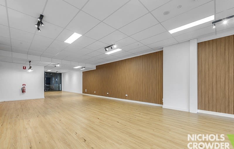 Click to view all images 3/672 Centre Road Bentleigh East VIC 3165 - Image 3