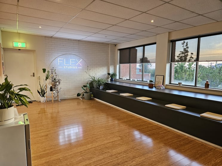 Click to view all images FF/386 Mt Alexander Road Ascot Vale VIC 3032 - Image 3