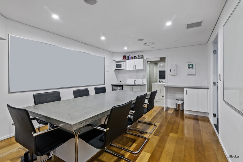 2/60 Township Drive Burleigh Heads QLD 4220 - Image 2