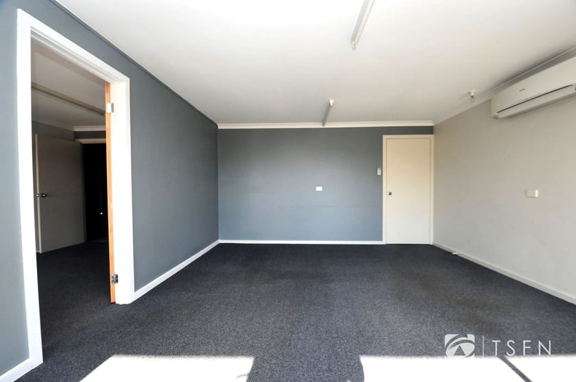 215 Breen Street Golden Square VIC 3555 - Image 3