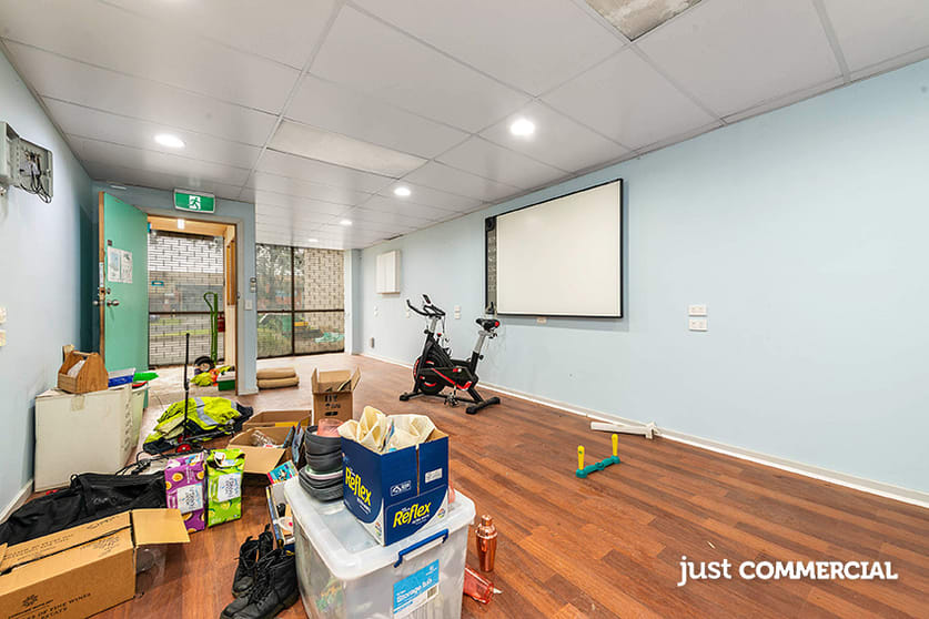Click to view all images 1/9 Braeside Drive Braeside VIC 3195 - Image 3