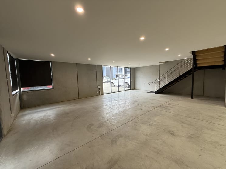 Click to view all images 1 Arafura Lane Keysborough VIC 3173 - Image 3