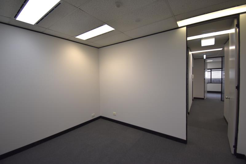 Click to view all images Suite 408/3 Waverley St Bondi Junction NSW 2022 - Image 3