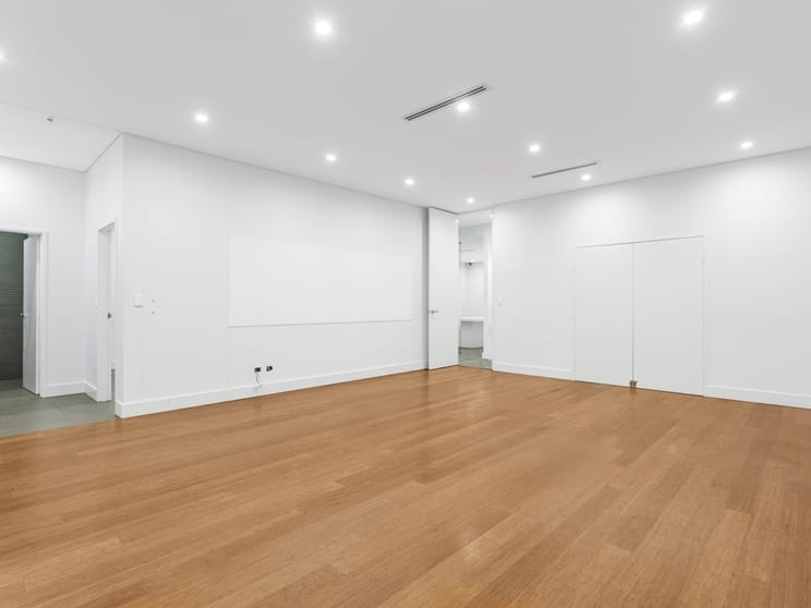 Click to view all images 17/116-118 McCredie Road Guildford NSW 2161 - Image 3