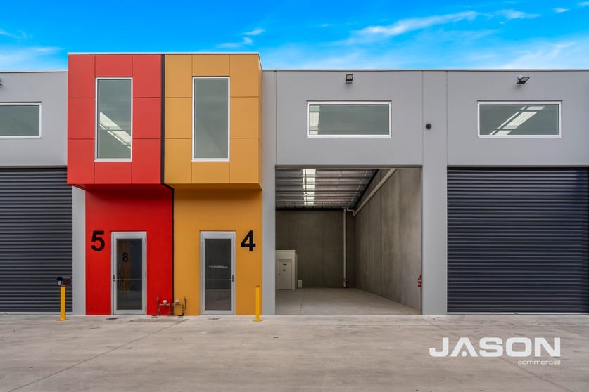 Click to view all images 4/13 Mogul Court Deer Park VIC 3023 - Image 1