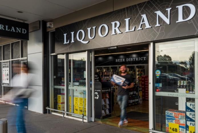 Click to view all images Ground Shop 2.2/30 Diamond Drive Thurgoona NSW 2640 - Image 3