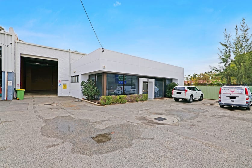 Click to view all images 14 Belgravia Street Belmont WA 6104 - Image 1