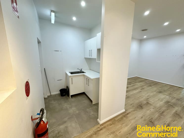 Click to view all images Shop 2/30-38 Day Street Colyton NSW 2760 - Image 2
