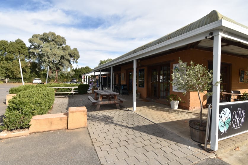 Click to view all images 3/1605 Snow Road Milawa VIC 3678 - Image 1