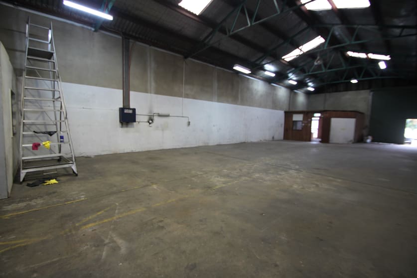 Click to view all images Padstow NSW 2211 - Image 2