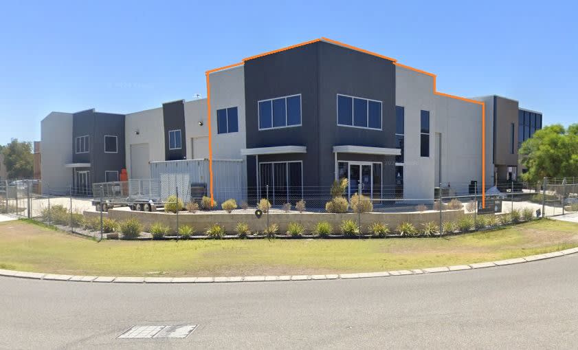 Click to view all images Unit 3/33 Millrose Drive Malaga WA 6090 - Image 3
