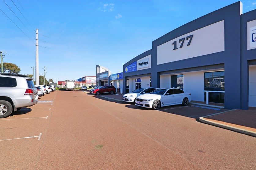 5/177 Bannister Road Canning Vale WA 6155 - Image 2
